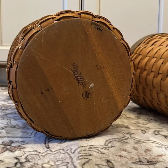 Longaberger 4 basket canister set with plastic inserts and lids - Picture 16 of 16